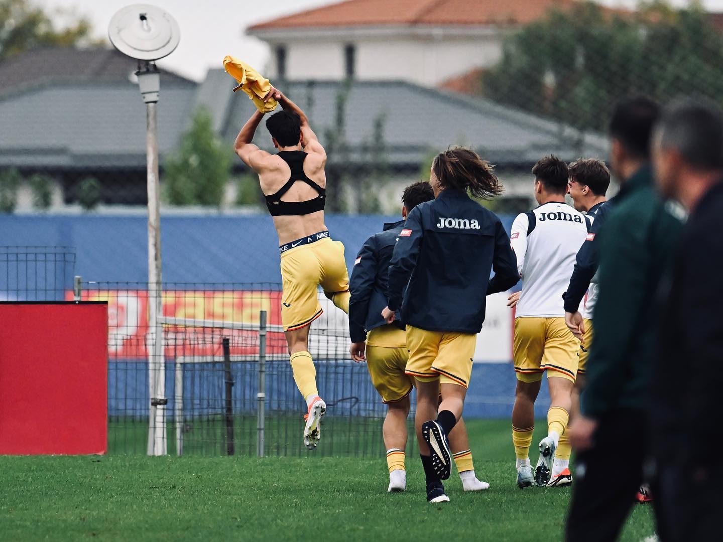 Prietenul român al lui Lamine Yamal semnează cu Dinamo! Anunțul spaniolilor