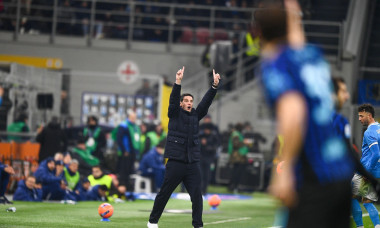 MILANO, ITALY - JANUARY 11: Head coach Cristian Chivu of FC Internazionale Milano during the Serie A match between FC Internazionale Milano and SSC Napoli at Giuseppe Meazza Stadium on January 11, 2026 in Milano, Italy. (Photo by Alberto Gandolfo/BSR Agen