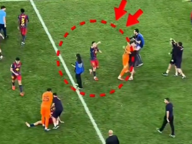 Poza pentru articolul Scandalos! Riscă suspendarea în urma gestului obscen făcut imediat după Barcelona - Real Madrid