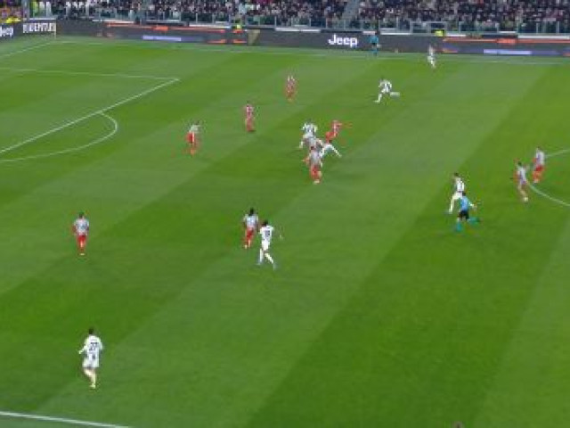 Juventus - Cremonese 5-0: Spectacol în Serie A