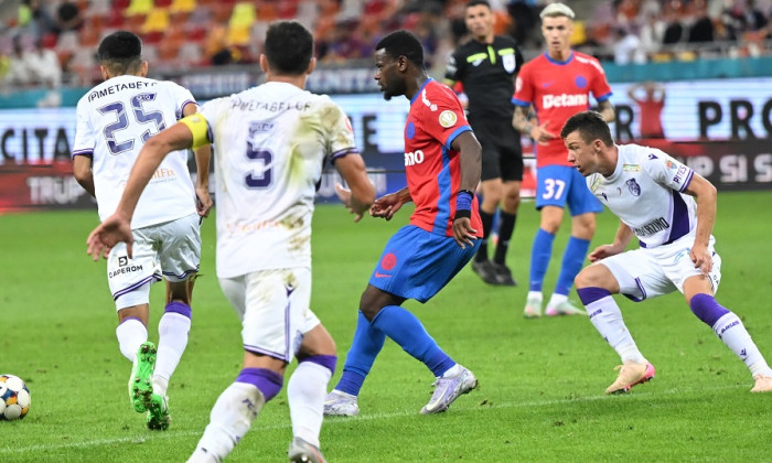 FOTBAL:FCSB-FC ARGES, SUPERLIGA SUPERBET (24.08.2025)