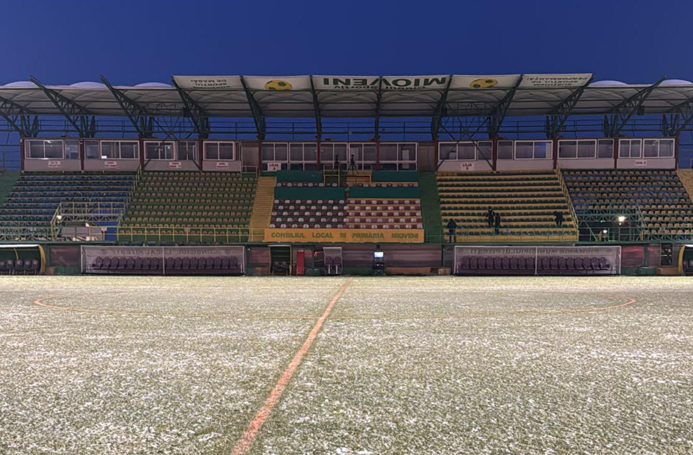 Cum se prezintă gazonul de la Mioveni, înainte de FC Argeș - FCSB