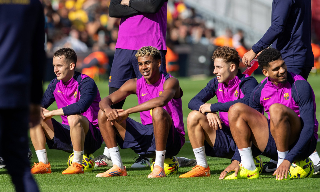 Open training session at the Nou Spotify Camp NouBarcelonaNovember 7, 2025