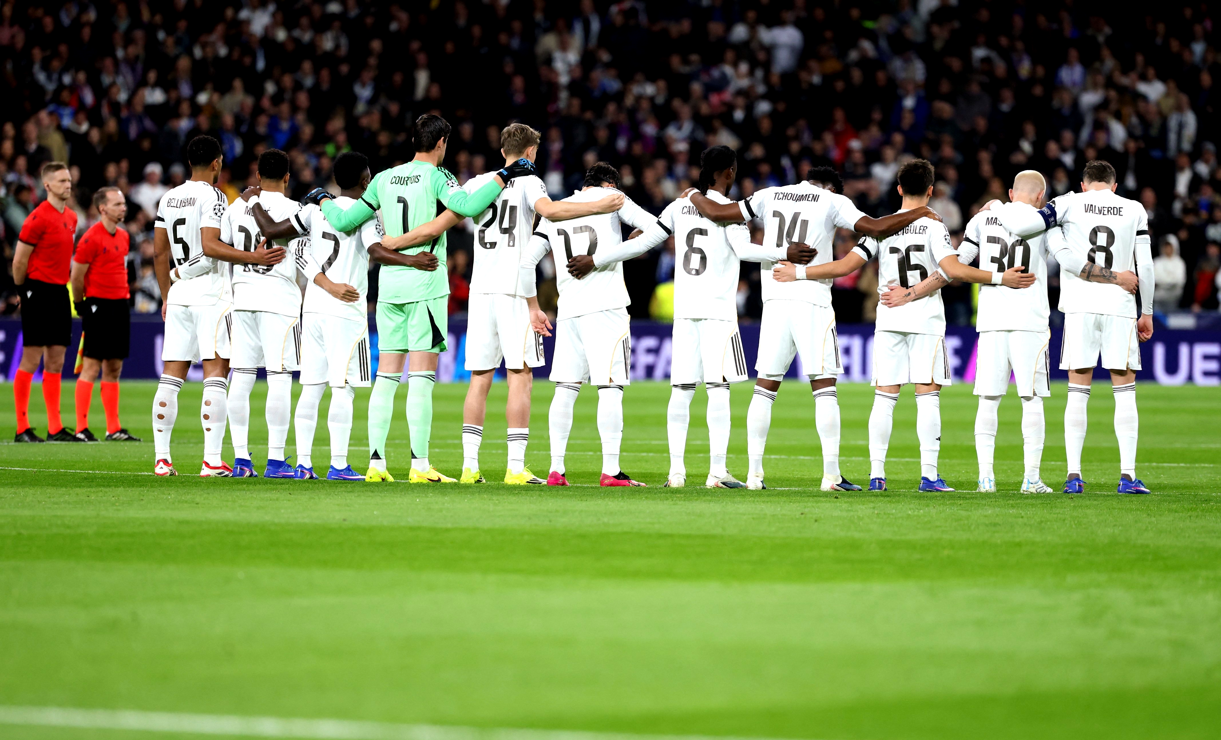Imagine Stire Unul din 11! Singurul jucător de la Real Madrid huiduit pe Bernabeu, la meciul cu AS Monaco | 2review.ro