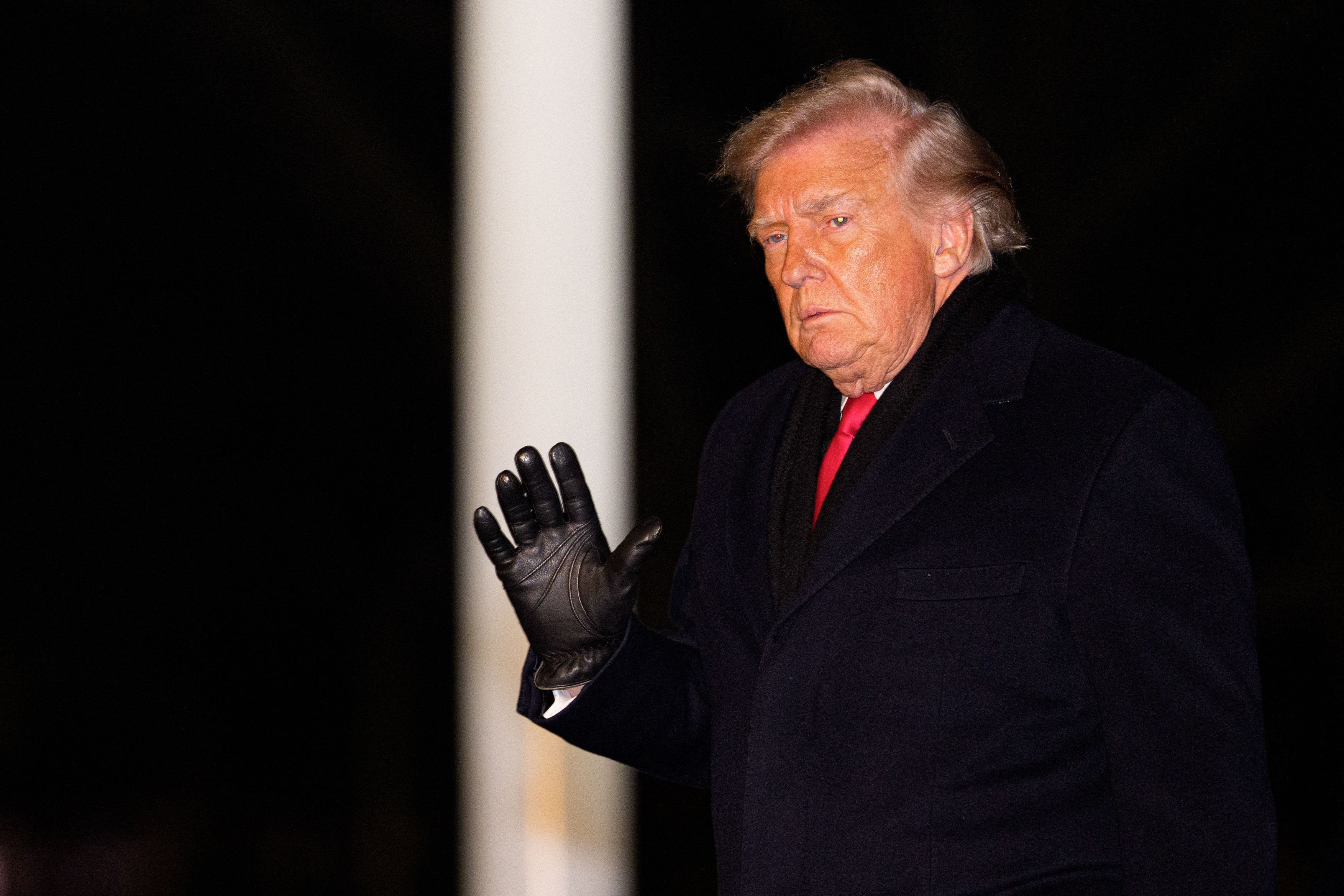 Imagine Stire Jurgen Hardt sugerează retragerea Germaniei, pentru a pune presiune pe Donald Trump: ”Ar fi ultima soluție” | 2review.ro