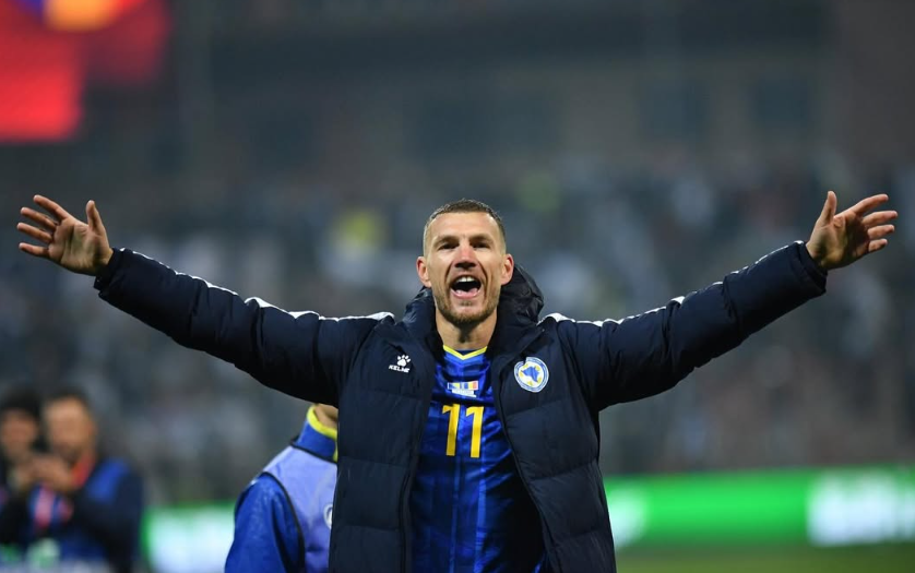Imagine Stire Edin Dzeko a reacționat, după ce Cristi Chivu a câștigat eventul cu Inter: ”Nu este deloc o coincidență” | 2review.ro
