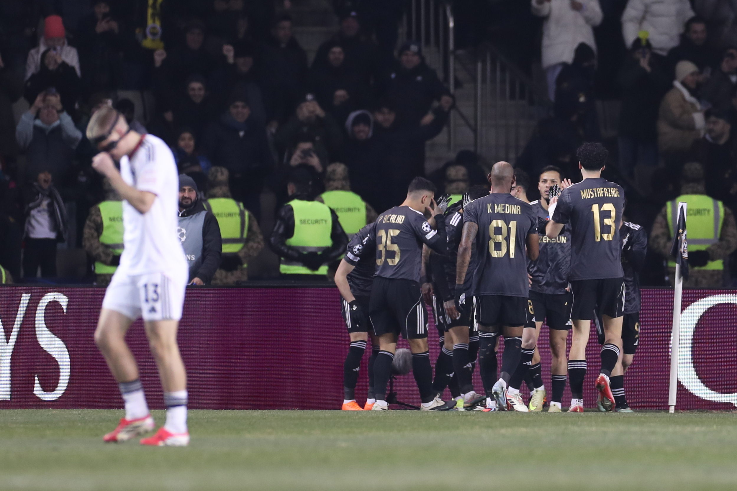 Imagine Stire Ce nebunie: au întors scorul în minutul 90+4 și sunt 98% calificați în play-off-ul UCL! Nimeni nu le dădea nicio șansă | 2review.ro