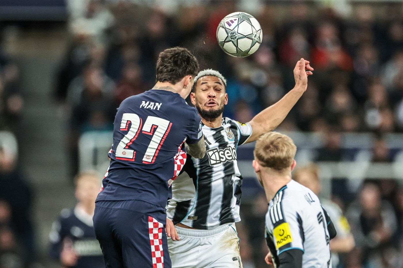 Imagine Stire Newcastle - PSV 3-0. Cu Dennis Man titular, campioana Olandei n-a contat deloc pe St. James Park | 2review.ro