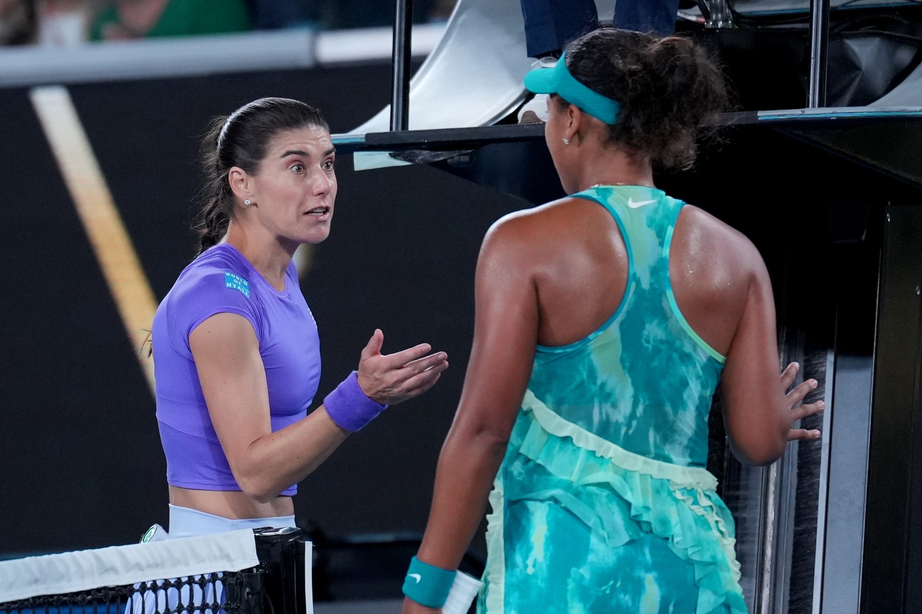 Imagine Stire Decizia luată de Naomi Osaka, la două zile după conflictul cu Sorana Cîrstea: ”Corpul meu” | 2review.ro