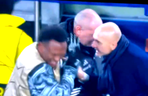 Scene cum rar se văd, tocmai în Champions League! Antrenorul l-a luat la palme de față cu toată lumea