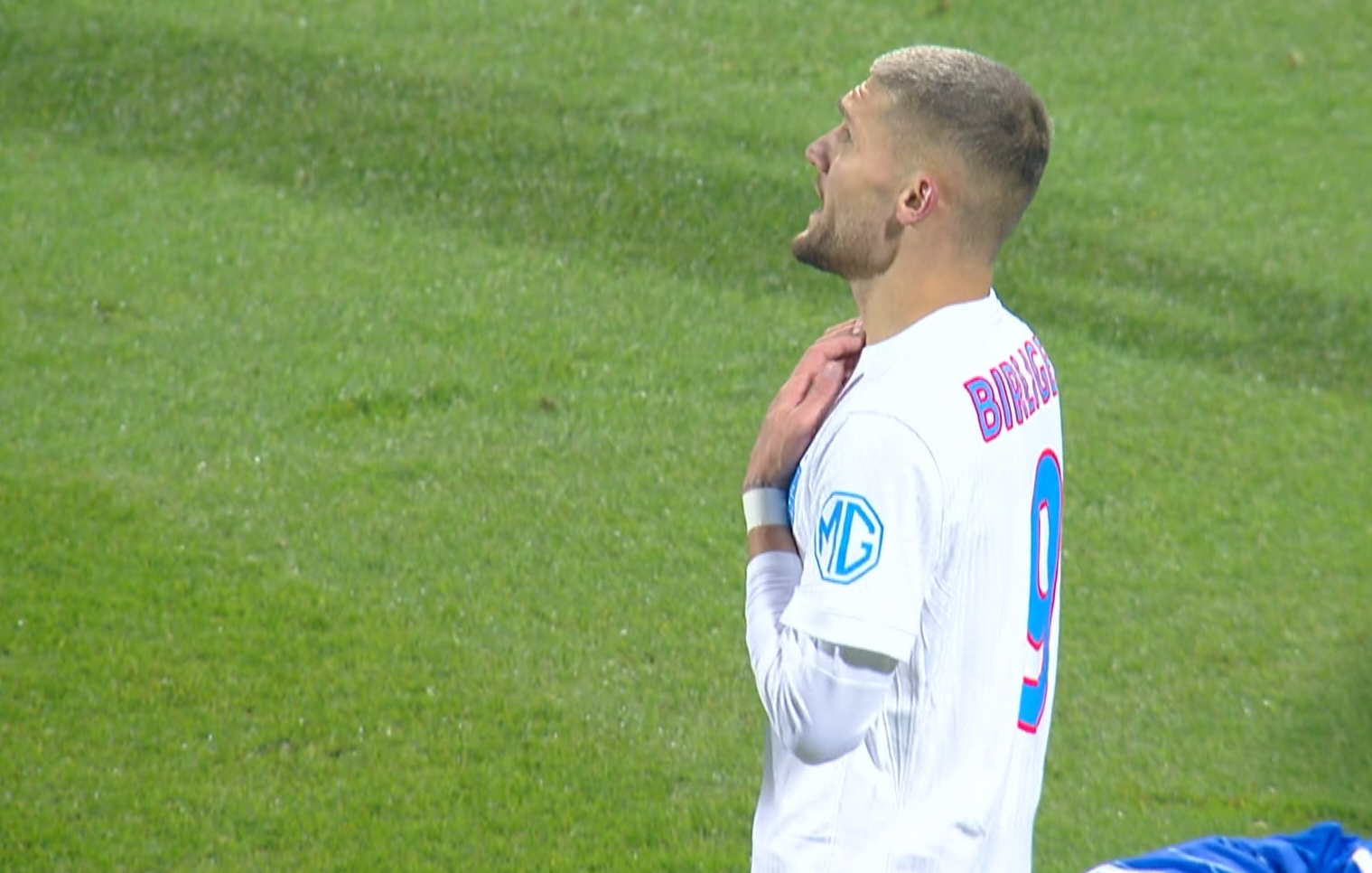 Imagine Stire Lovitură pentru FCSB! | 2review.ro