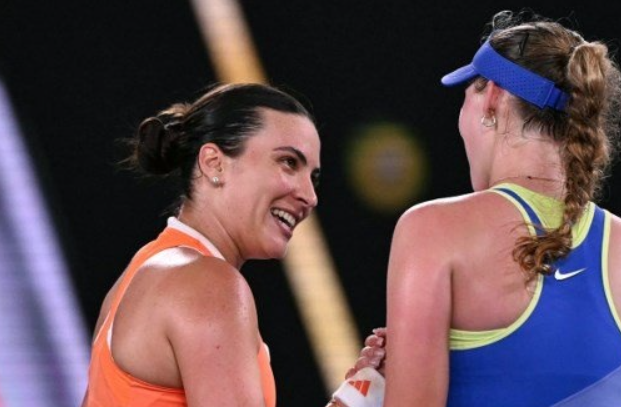 Imagine Stire Mirra Andreeva a descris-o pe Gabriela Ruse în doar trei cuvinte, după ce a învins-o pe româncă la Australian Open | 2review.ro
