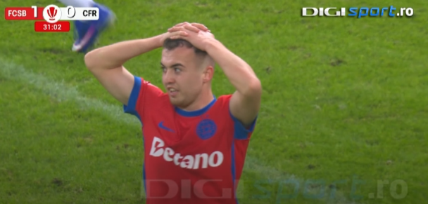 Imagine Stire Incredibilă / Degajare de portar. Mihai Toma a oferit una dintre ratările sezonului în FCSB - CFR Cluj | 2review.ro