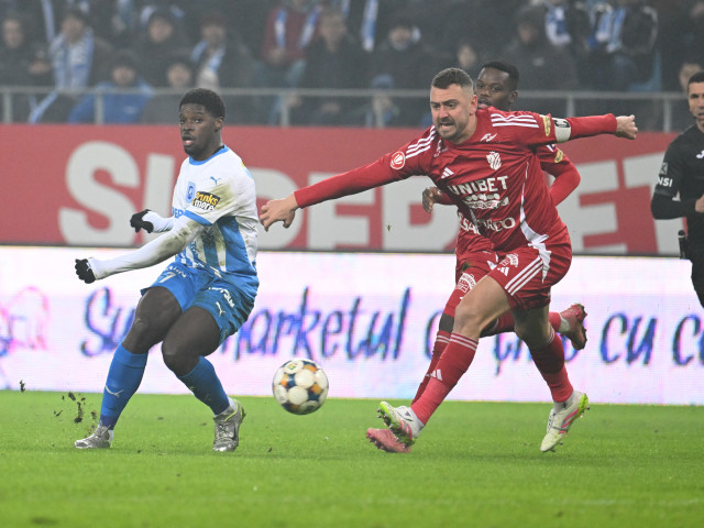 Poza pentru articolul Ce a vrut să facă? Andrei Miron explică gafa mare de la golul doi al Craiovei