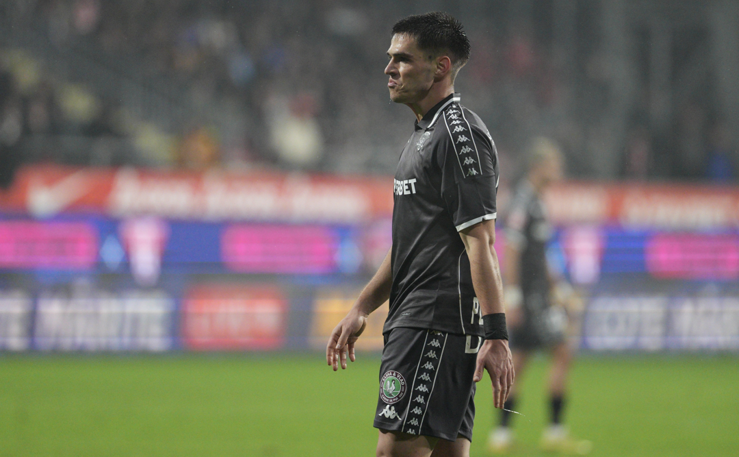 Imagine Stire Conducerea Rapidului, concluzie categorică în legătură cu Daniel Paraschiv, după al doilea meci fără gol marcat | 2review.ro