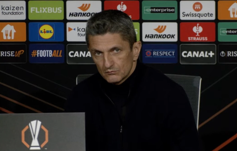 Imagine Stire Afectat de tragedia din România! Răzvan Lucescu, la conferința de presă: ”Nu pot să vorbesc!” | 2review.ro