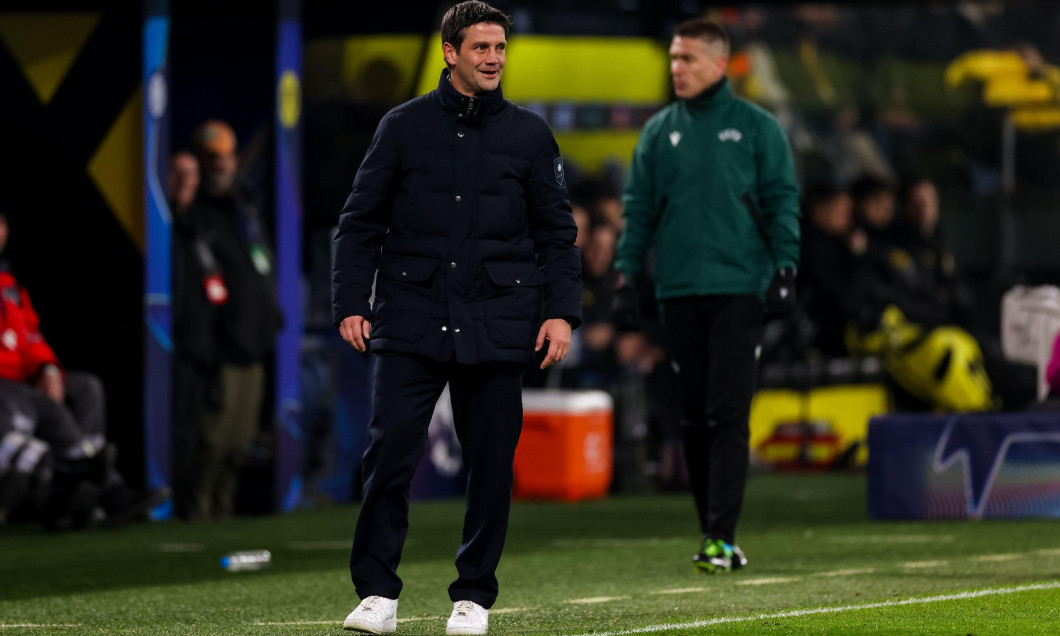 DORTMUND, GERMANY - JANUARY 28: FC Internazionale head coach Cristian Chivu looks on during the UEFA Champions League 2025/26 League Phase MD8 match between Borussia Dortmund and FC Internazionale Milano at BVB Stadion Dortmund on January 28, 2026 in Dort