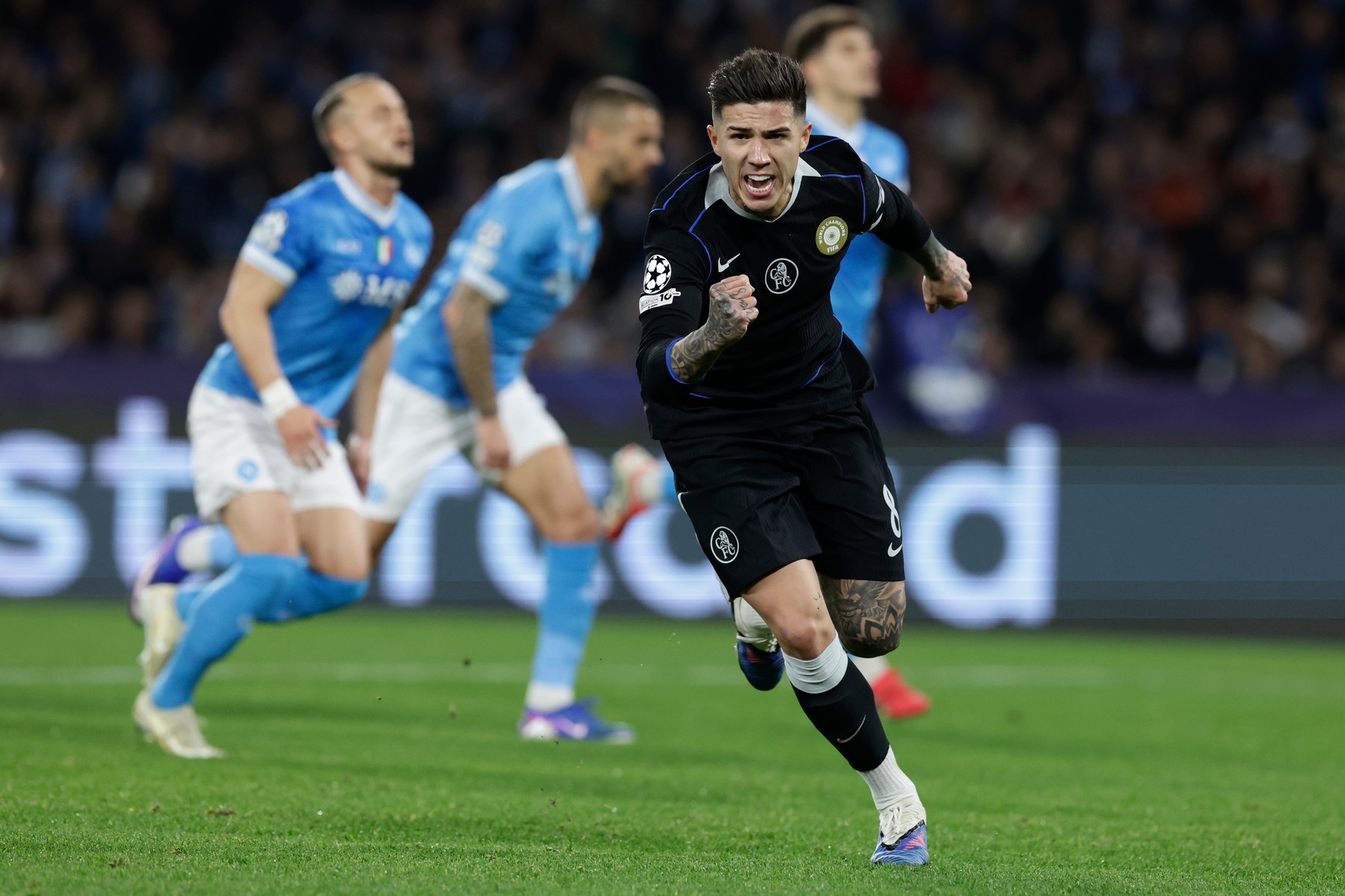 Imagine Stire Napoli - Chelsea 2-3. Campioana Italiei e OUT din Liga Campionilor, iar londonezii termină pe locul 6 | 2review.ro