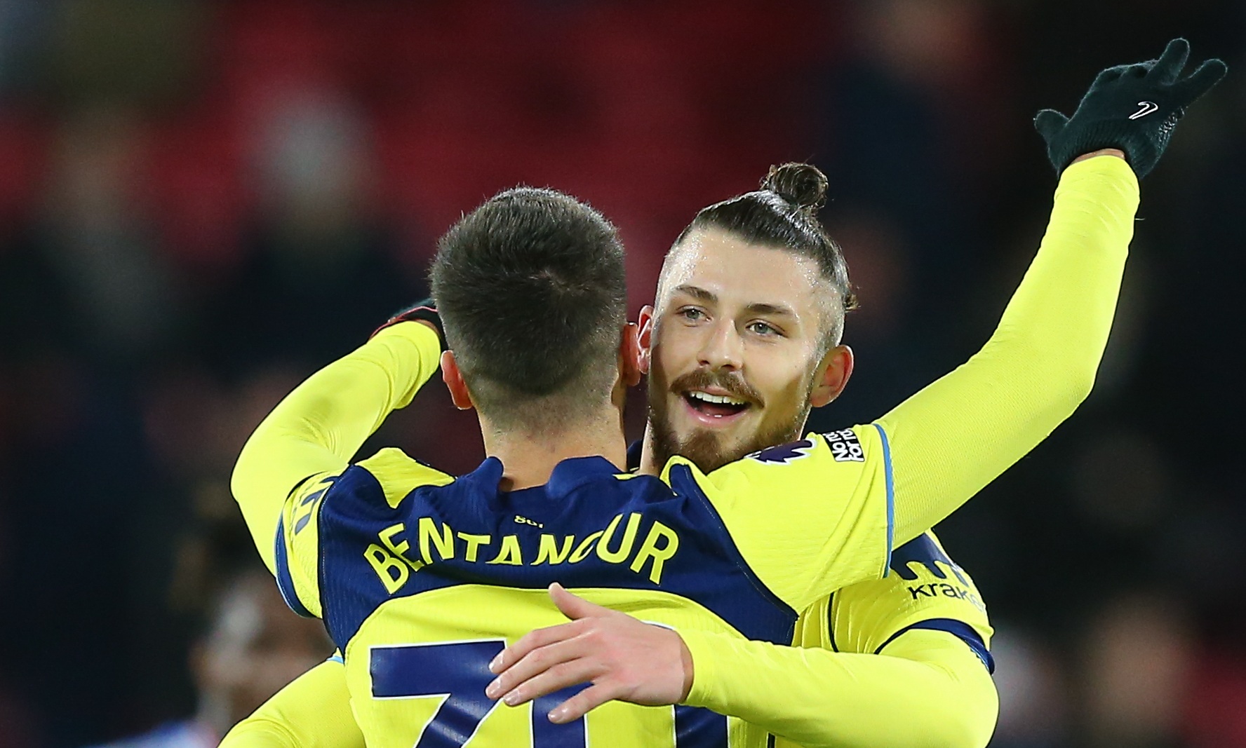 Imagine Stire Veste uriașă pentru Radu Drăgușin: Champions League! | 2review.ro