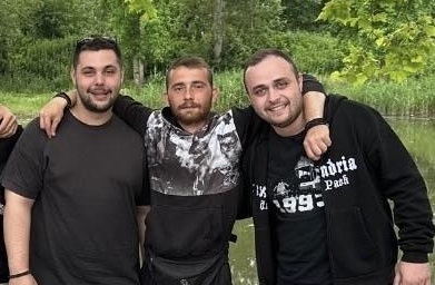 Imagine Stire Ei sunt trei dintre suporterii lui PAOK decedați în accidentul din România: Durerea este imensă | 2review.ro