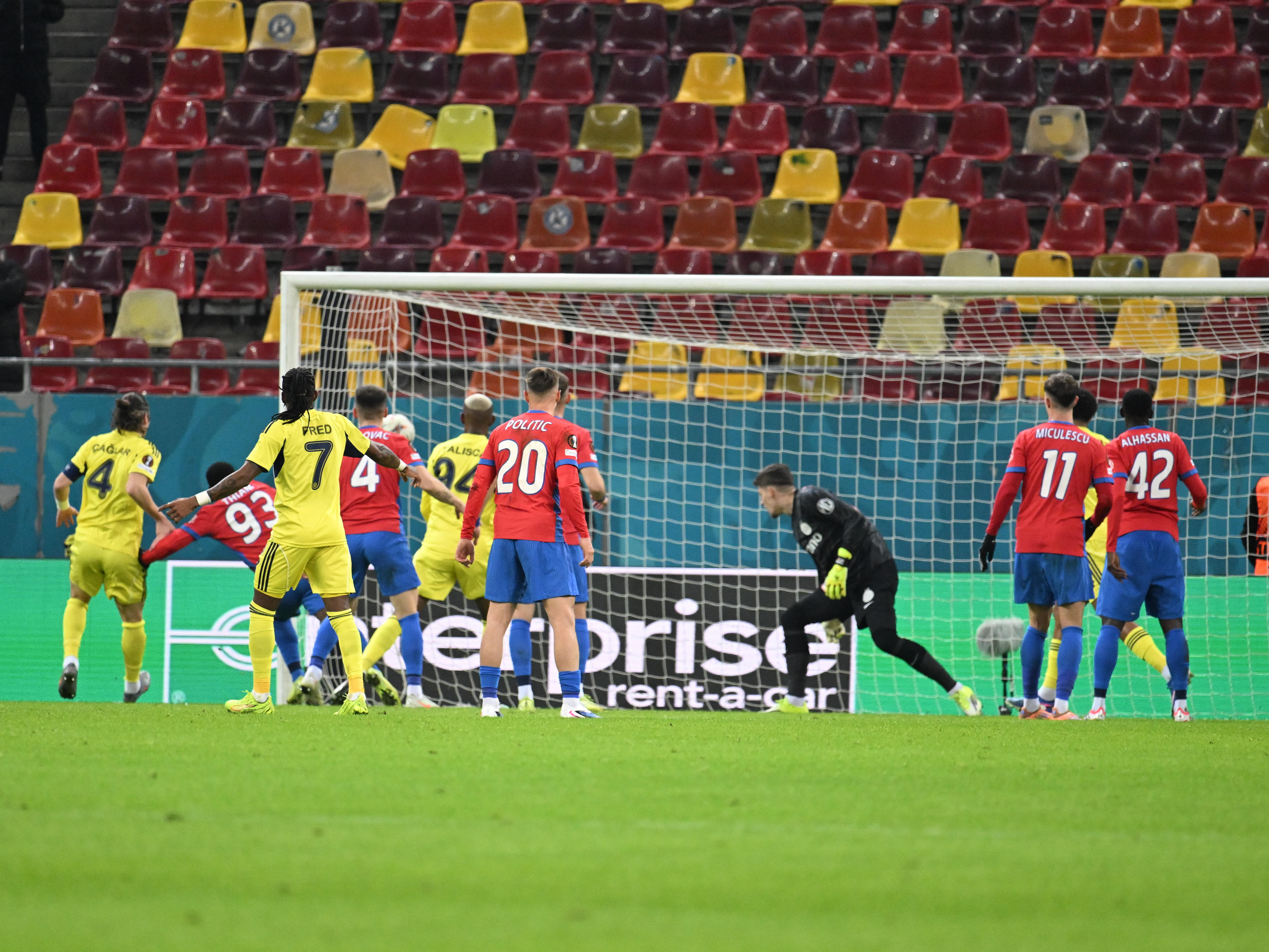 Imagine Stire FCSB - Fenerbahce 0-1, ACUM, Digi Sport 1. Turcii au deschis scorul! Roș-albaștrii ratează ocazii imense | 2review.ro