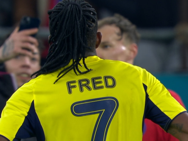 Incident pe teren la FCSB - Fenerbahce