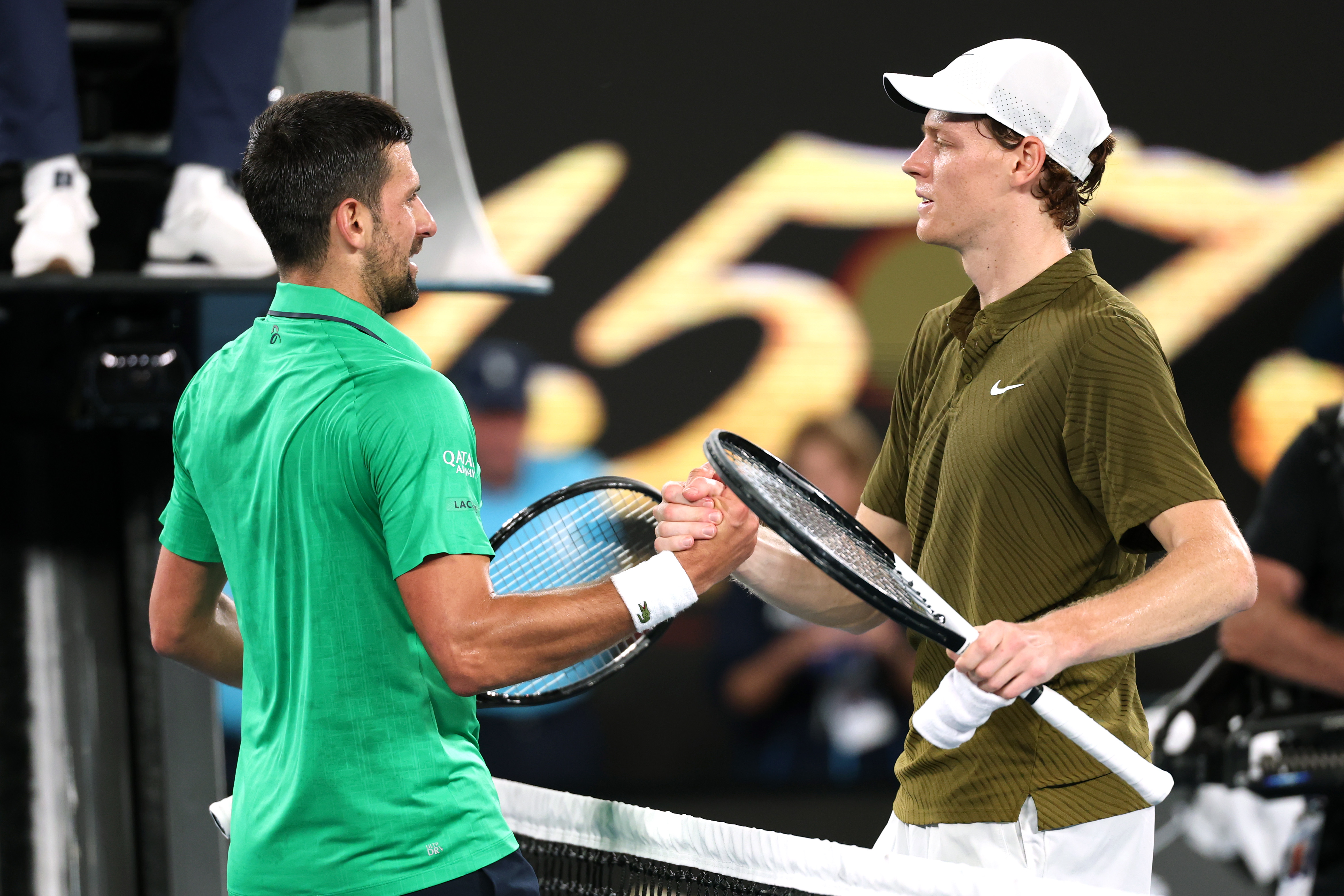 Imagine Stire Jannik Sinner a scris istorie și l-a depășit pe Novak Djokovic! | 2review.ro