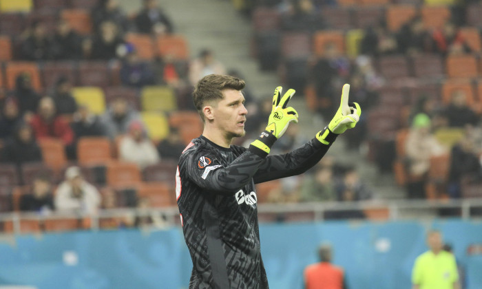 32 Stefan Tarnovanu portrait image