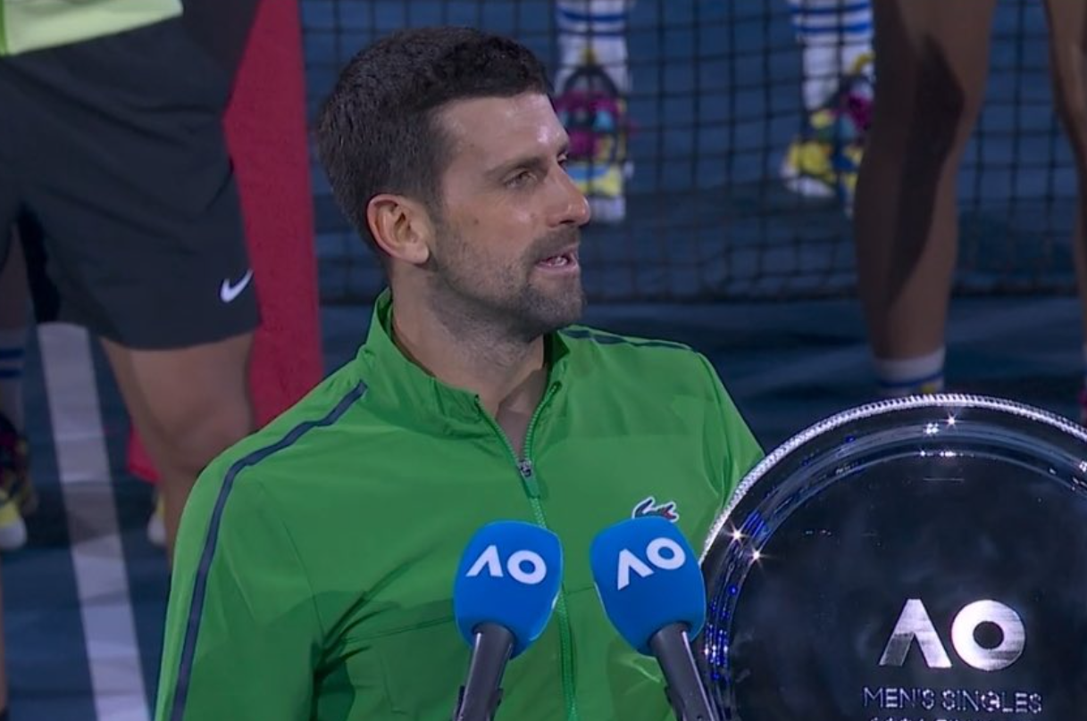 Imagine Stire Gluma făcută de Djokovic după ce a pierdut finala Australian Open în fața lui Alcaraz! Nu a uitat nici de Nadal | 2review.ro