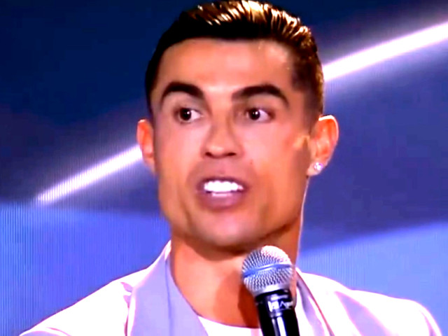 Ronaldo răbufnește: „Nu mă retrag când vreți voi, sunteți gunoaie”