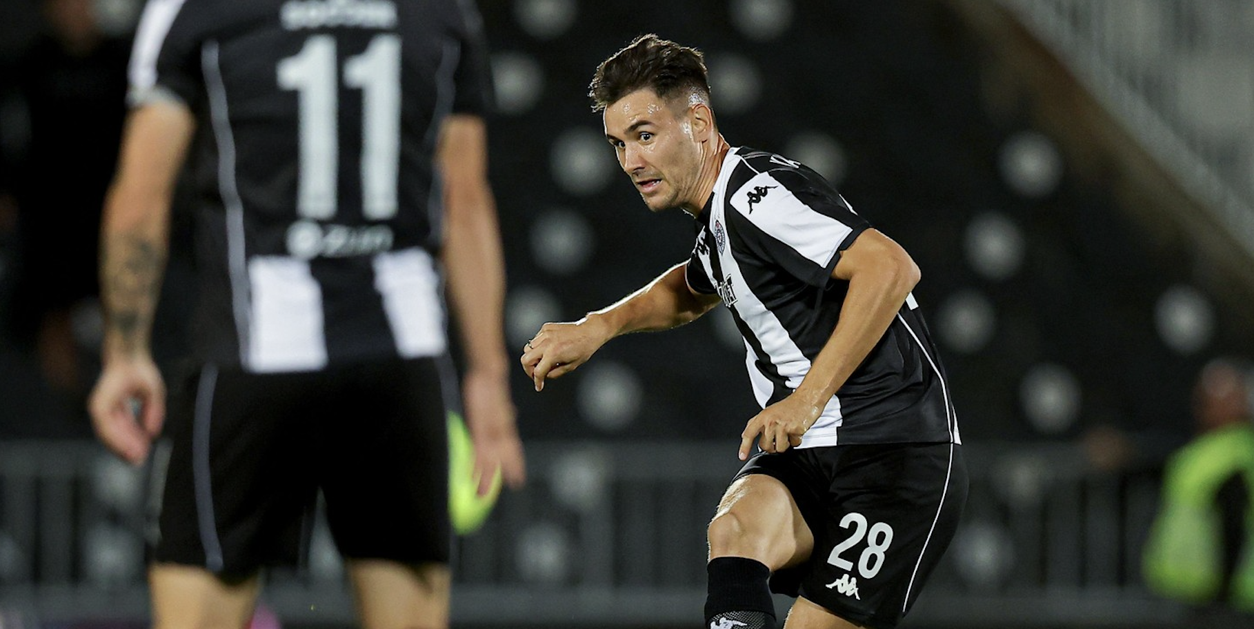 Imagine Stire Rapid a pus banii pe masă pentru al șaselea transfer al iernii | 2review.ro