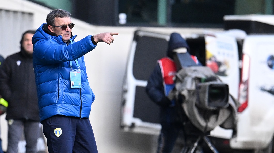 Imagine Stire Neagoe, după victoria Petrolului, interzisă cardiacilor: ”Suferim!” De ce l-a schimbat pe Paraschiv | 2review.ro