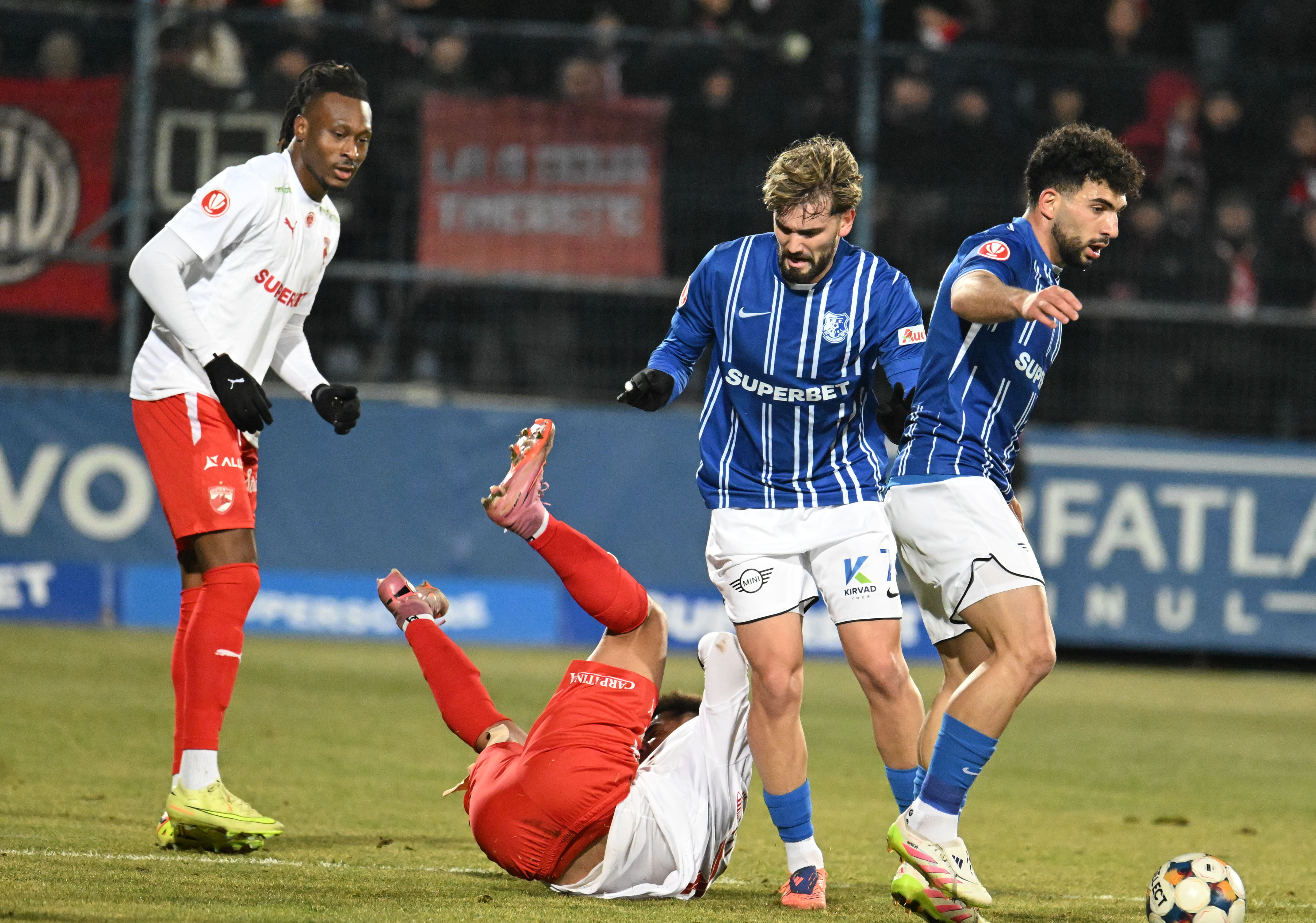Imagine Stire Farul - Dinamo 2-3. Trupa lui Zeljko Kopic a egalat-o pe Rapid în fruntea clasamentului | 2review.ro