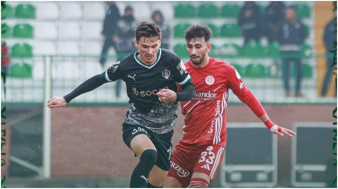 Imagine Stire Ofertă pentru Dorin Rotariu! Au început negocierile pentru transfer | 2review.ro