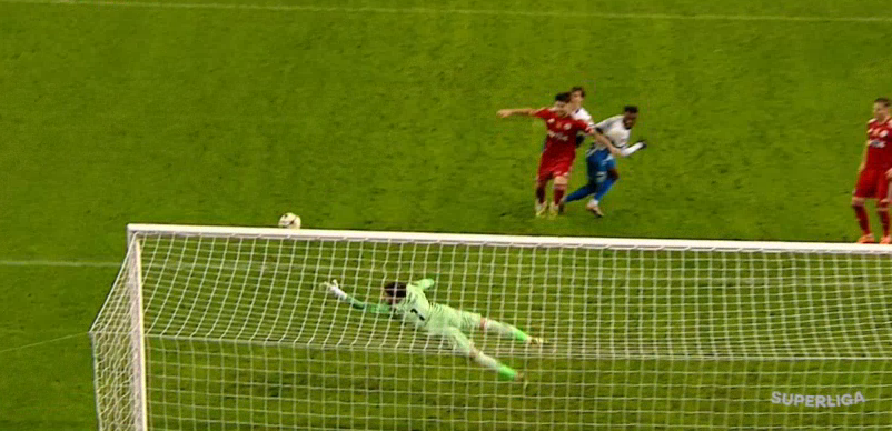 Imagine Stire Universitatea Craiova - Oțelul 1-0, ACUM, Digi Sport 1. GOOOL! Matei a deschis scorul! | 2review.ro