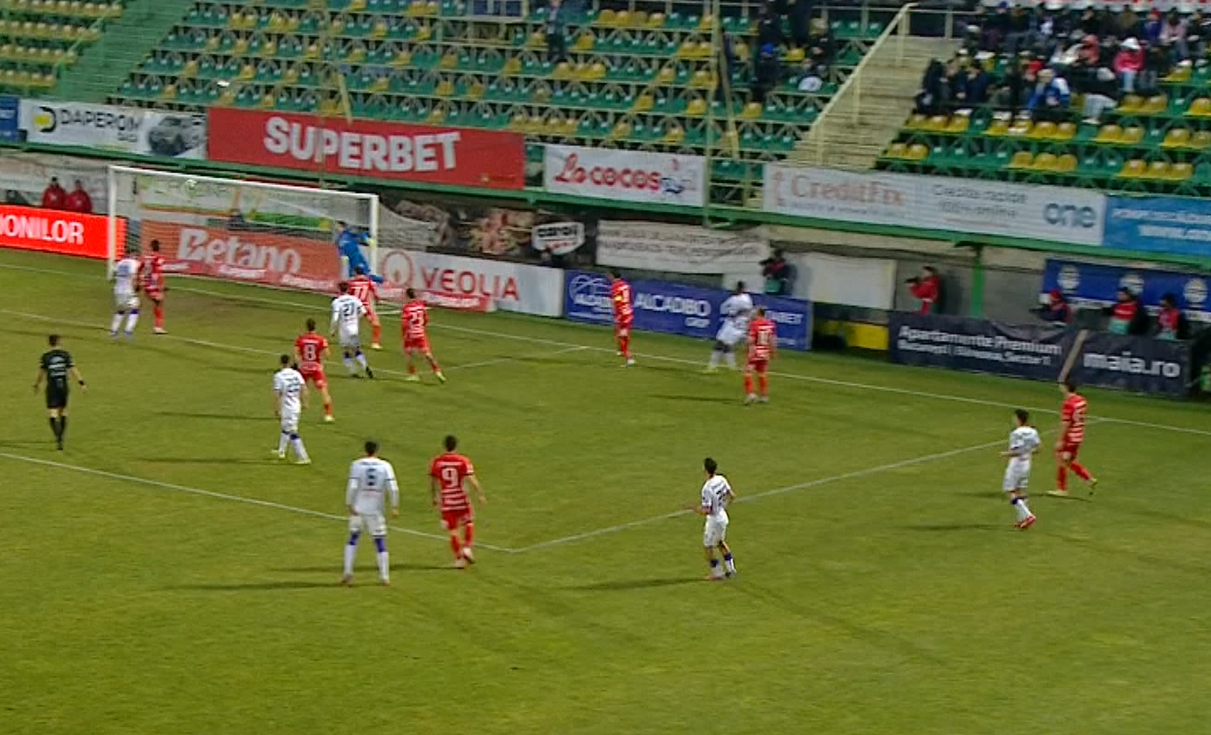 Imagine Stire ”Van Basten din SuperLiga”. N-a stat pe gânduri: ”Va fi golul etapei”. Reușită spectaculoasă la FC Argeș - Hermannstadt | 2review.ro