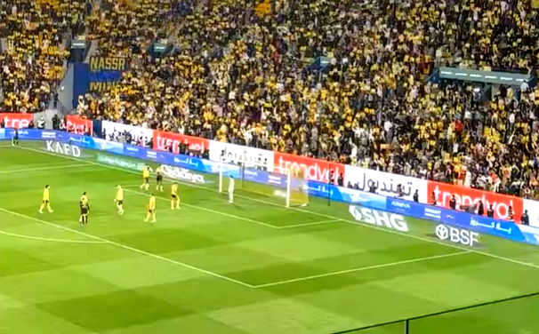 Imagine Stire Surpriză uriașă! Ce s-a întâmplat în minutul 7 la meciul în care Cristiano Ronaldo n-a vrut să se prezinte | 2review.ro