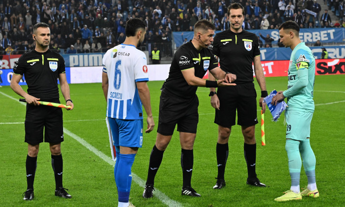 FOTBAL:UNIVERSITATEA CRAIOVA-UTA ARAD, SUPERLIGA SUPERBET (9.11.2025)