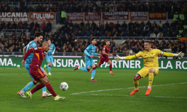 Roma, Italy. 09th Feb, 2026. 09.02.2026 Roma vs Cagliari (Serie A) Sport; Calcio; 24° GiornataNella foto: Malen pallonetto gol(Foto Gino Mancini) Credit: Independent Photo Agency/Alamy Live News
