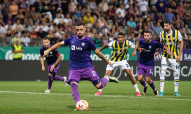 Arnel Jakupovic of Maribor shoots a penalty during the UEFA Europa Conference League 3rd qualifying round second leg match between Maribor and Fenerbahce at Ljudski Vrt Stadium. Final score; Maribor 0:3 Fenerbahce.