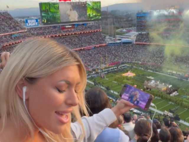 Poza pentru articolul ”Cel mai jenant lucru pe care l-am văzut!”. A plătit ”un preț mare” pentru gestul său. Imaginile au făcut înconjurul lumii