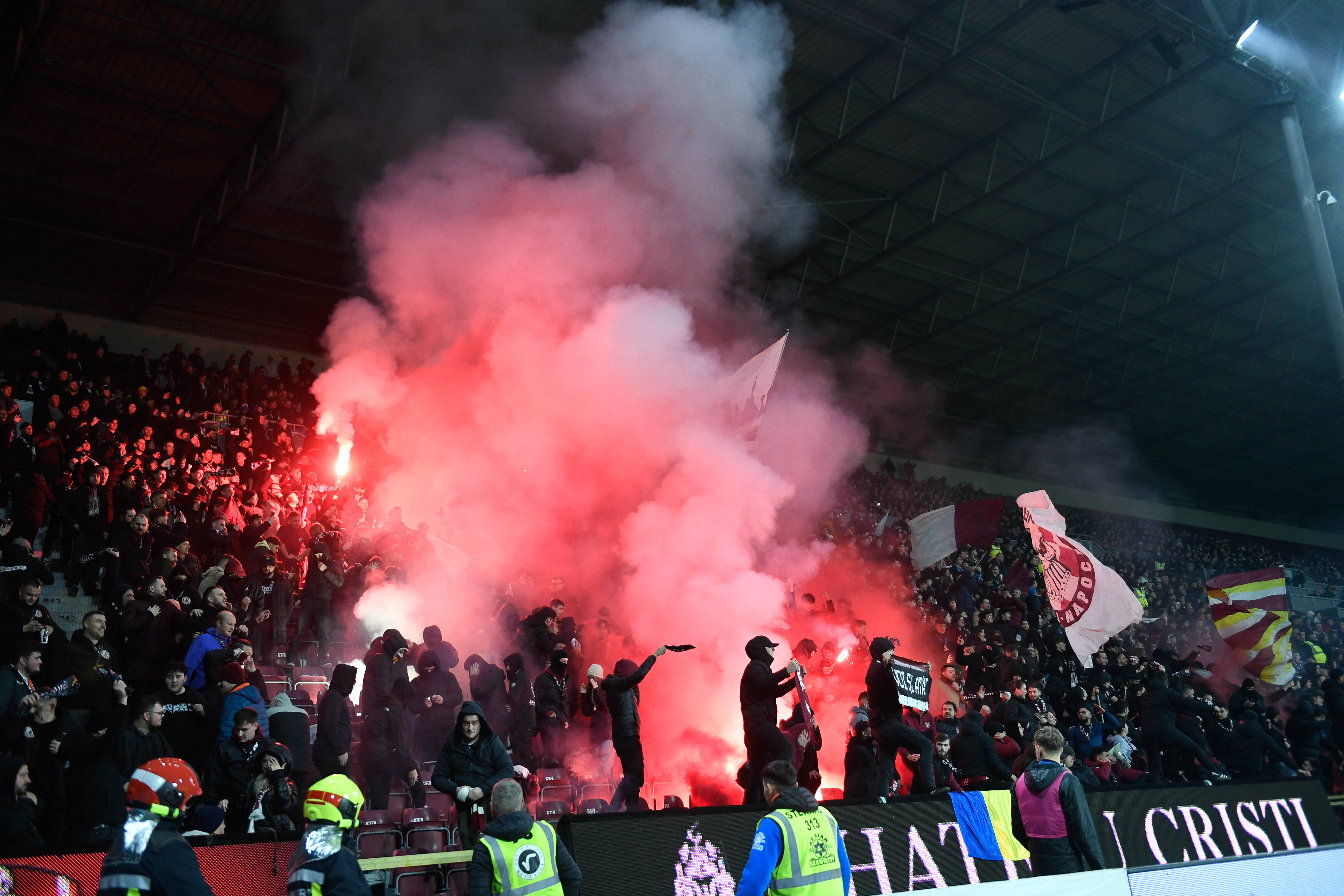 Imagine Stire Mureșan se chinuie să obțină bani. Fanii CFR-ului urmează să plătească amenda primită de club | 2review.ro