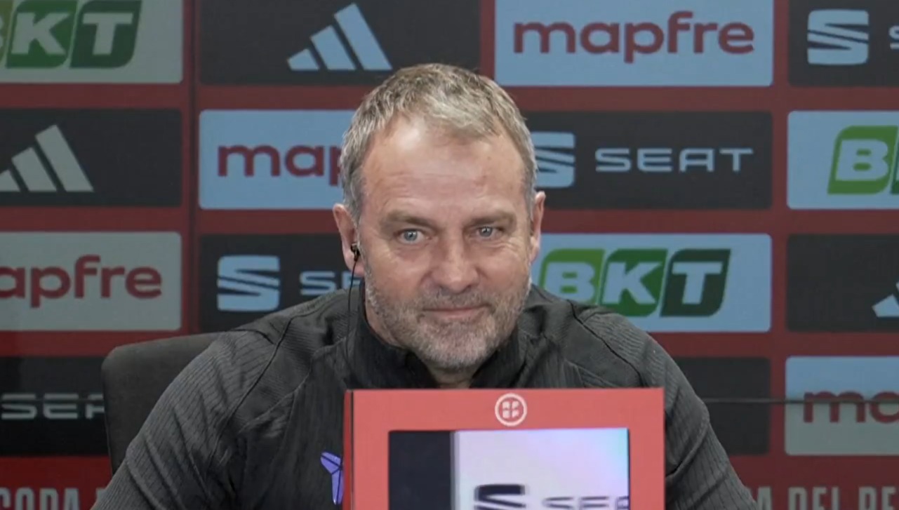 Imagine Stire Hansi Flick nu s-a mai putut abține! Replică dată în conferință: ”Întrebați-o pe Real Madrid” | 2review.ro