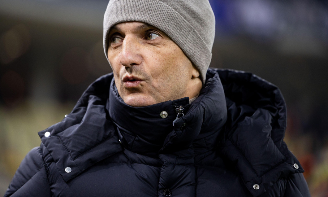 Bucharest, Roumanie. 20th Feb, 2025. PAOK FC Manager, Razvan Lucescu, during the UEFA Europa League, Knockout phase play-offs, 2nd leg football match between FCBS and PAOK on 20 February 2025 at National Arena in Bucharest, Romania - Photo Mihnea Tatu/Lig