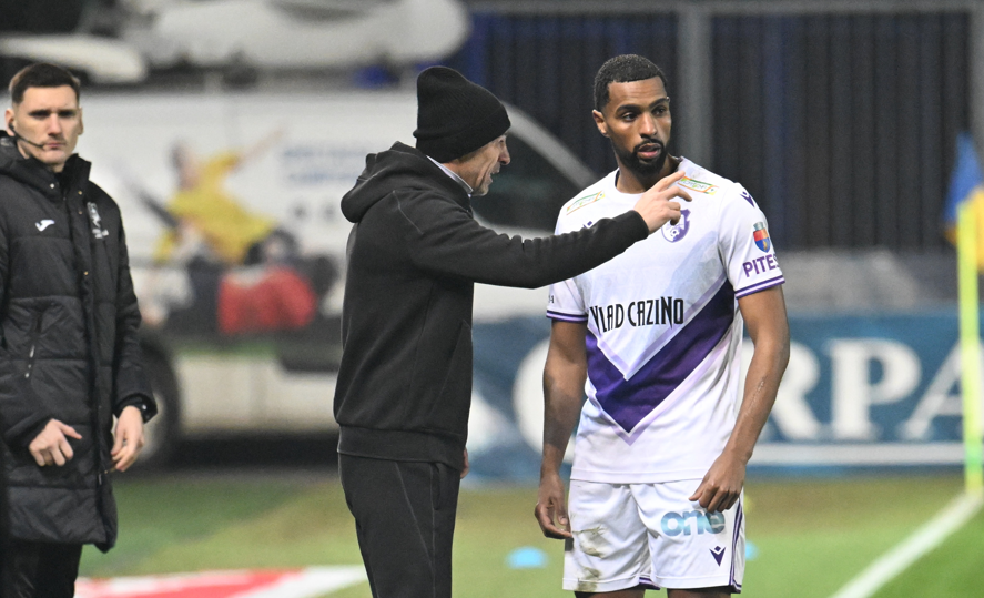 Imagine Stire Bogdan Andone a spus motivul din cauza căruia FC Argeș a fost ”întoarsă” de Petrolul și a ajuns să ”tremure” pentru play-off | 2review.ro