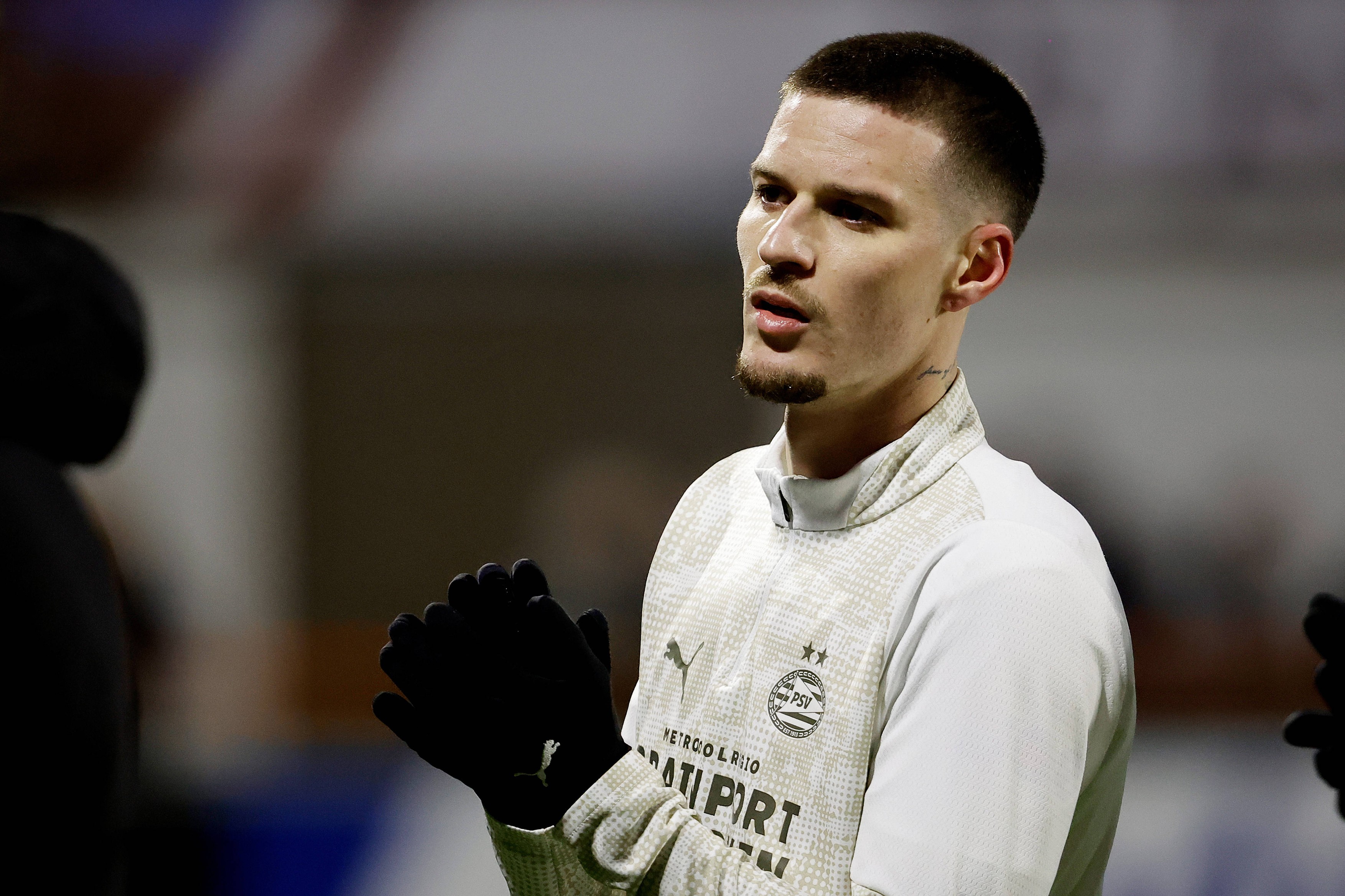 Imagine Stire Antrenorul lui PSV, categoric după meciul rușinos în care Dennis Man a marcat: ”Inutil”. Decizia luată | 2review.ro