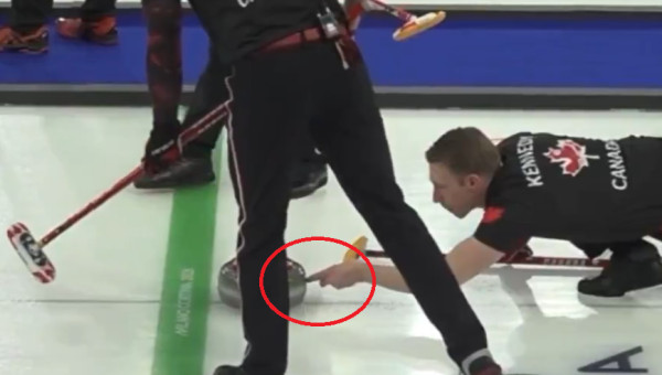 Scandal la JO 2026: a trișat, după care și-a înjurat adversarul! Conflictul a continuat și după meci + Ce arată imaginile