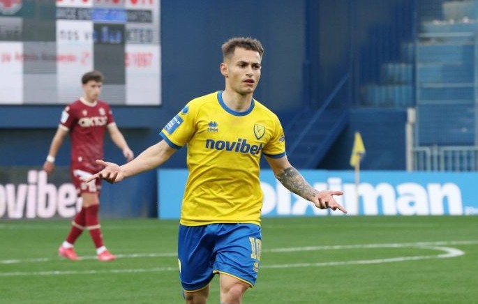 Imagine Stire Alex Mățan e pe val în Grecia! A făcut spectacol și a ieșit omul meciului | 2review.ro