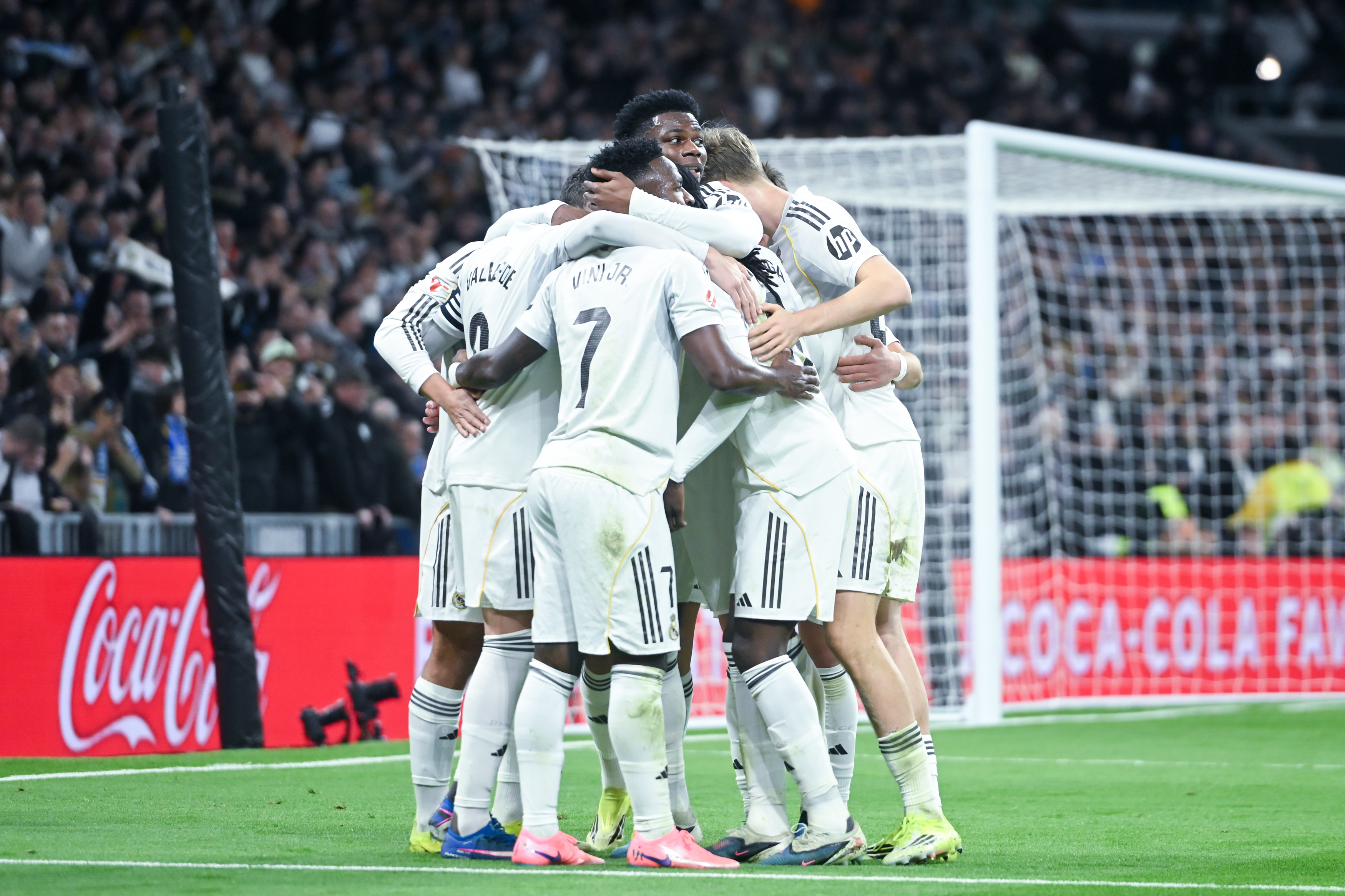 Imagine Stire Real Madrid a bătut recordul stabilit de Barcelona | 2review.ro