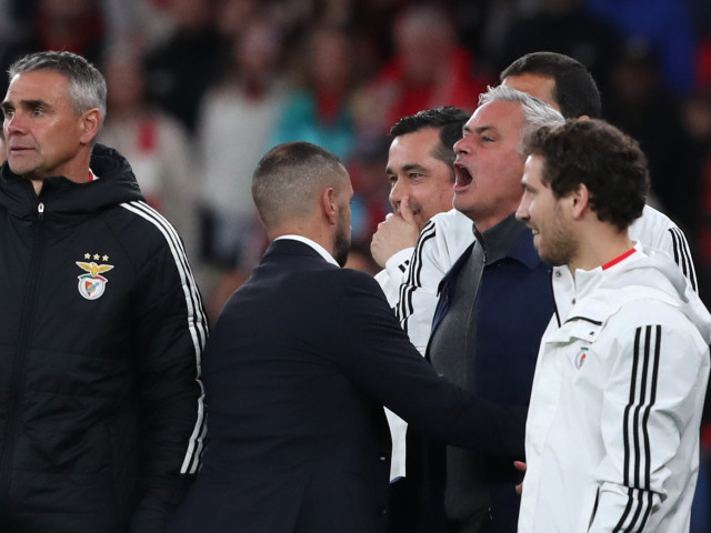 Poza pentru articolul Nu s-a putut abține: Jose Mourinho, declarația serii după meciul cu Real! ”Arbitrul a avut o foaie pe care scria clar”